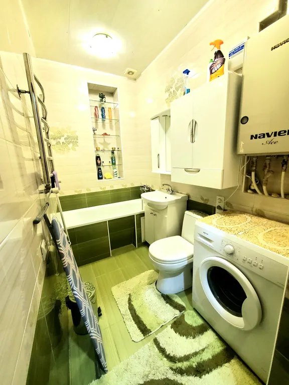 Квартира Комфортабельная квартира-картинная галерея в центре Владикавказа — Владикавказ