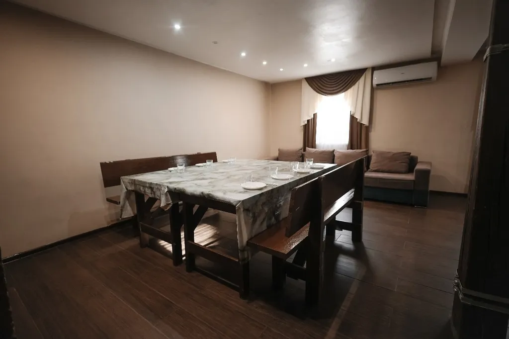 Коттедж на берегу озера