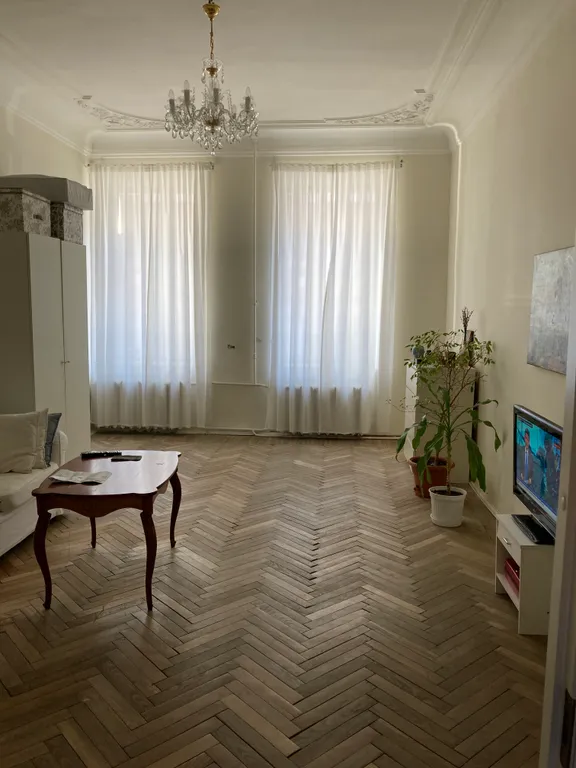 Квартира Квартира в доме с прекрасным расположением, в шаговой доступности от — Санкт-Петербург
