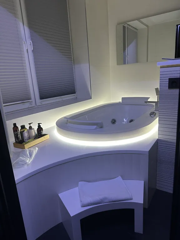 Люкс с видом на Ангару