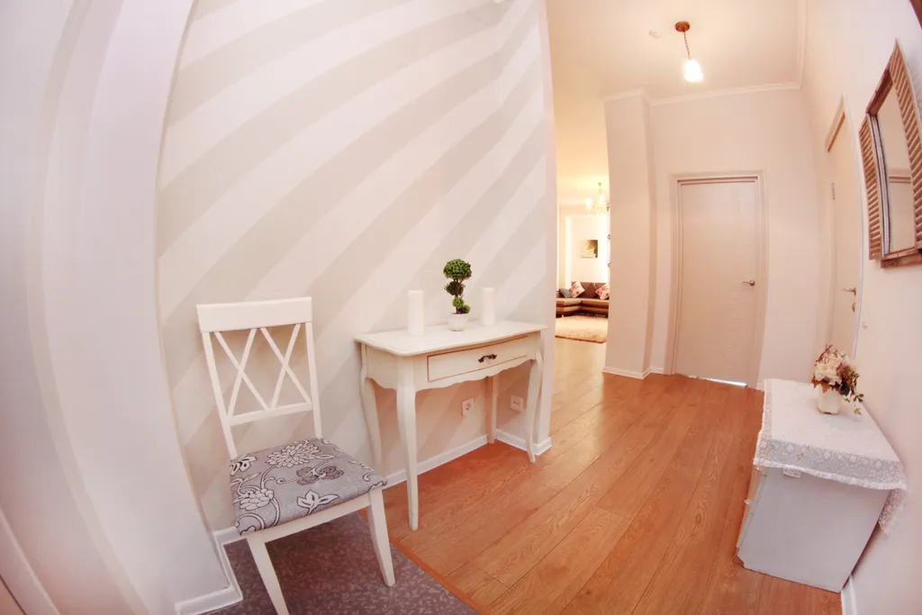 Двухкомнатная квартира рядом с ТРЦ Мега и Атакентом