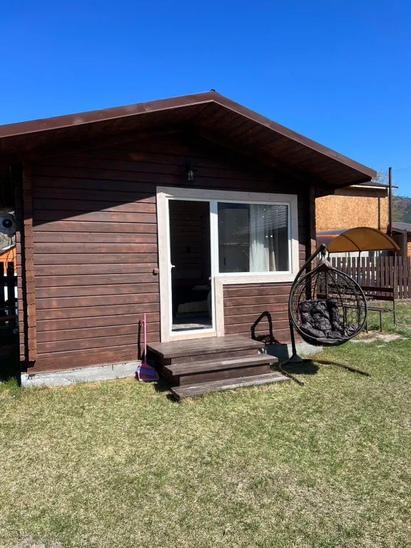 Домик-студия с видом на горы