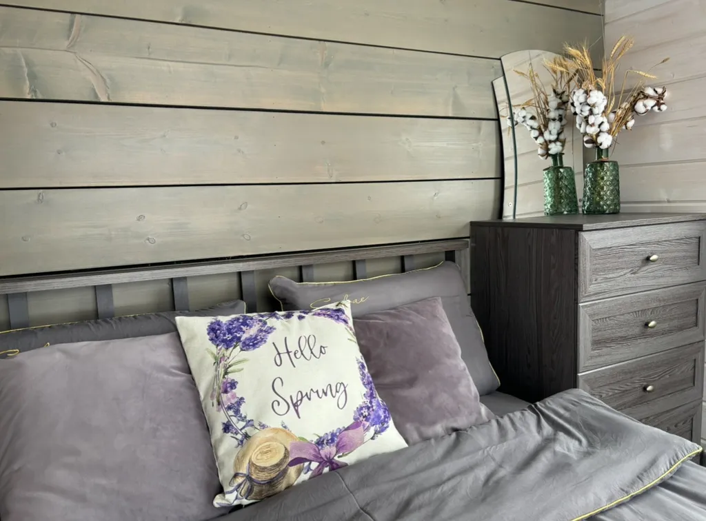 Коттедж Дом на прилесном участке в окружении реки — Горки