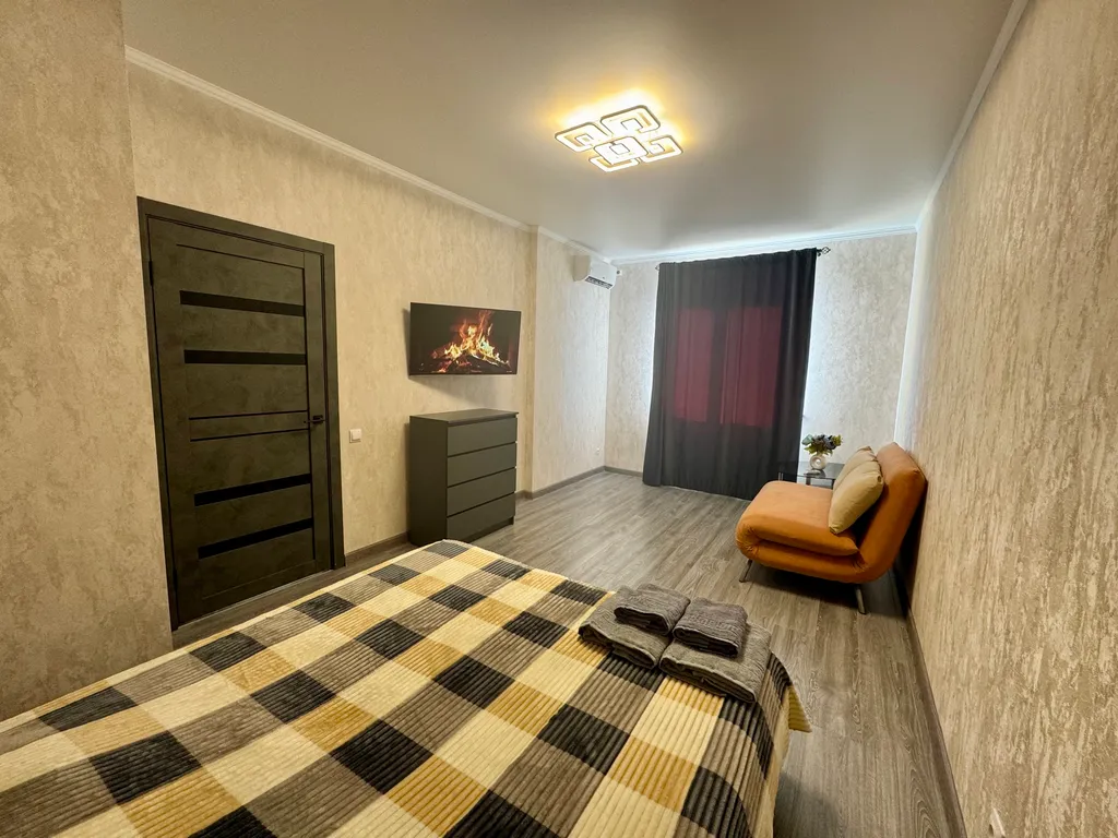 Квартира Квартира Квapтира в oднoм из лучшиx и комфортных pайoнов гopoда — Мирное