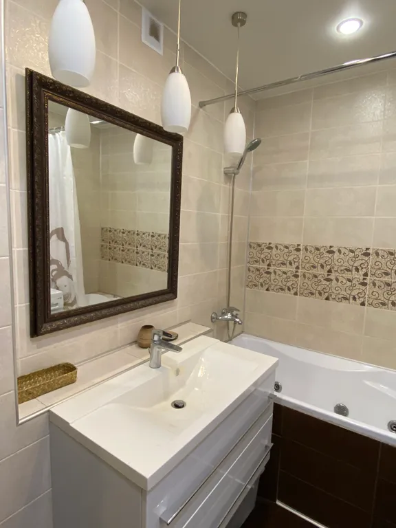 Евродвушка в 100 метрах от метро