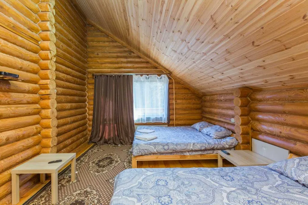 4-комнатная Квартира