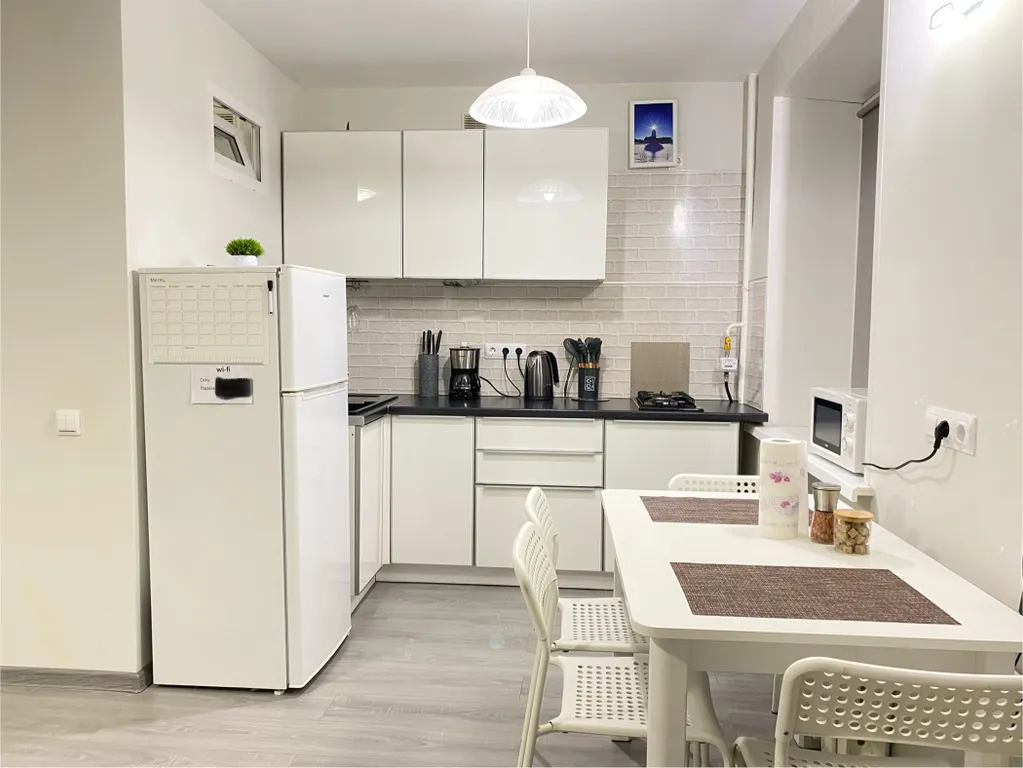 Светлая евродвушка у Батарейной горы