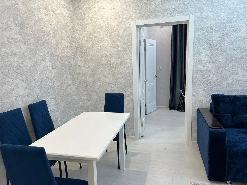 Уютная квартира с хорошим новым ремонтом