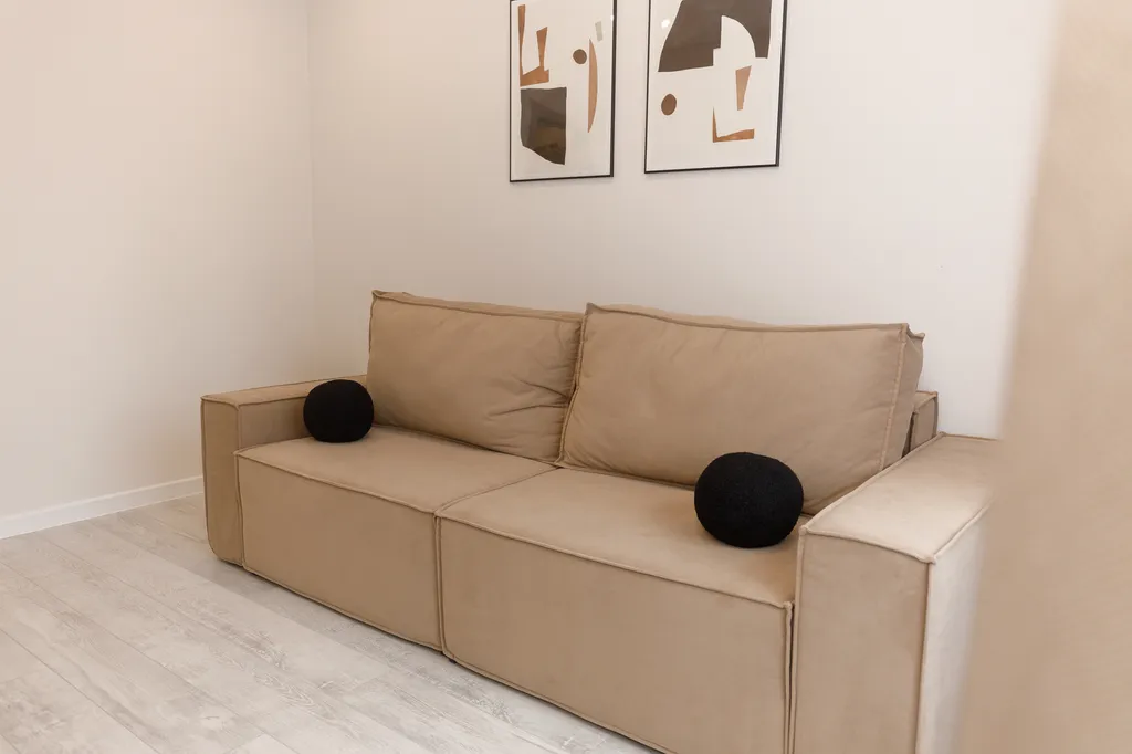 Стильная квартира в новостройке с видом на парк и море