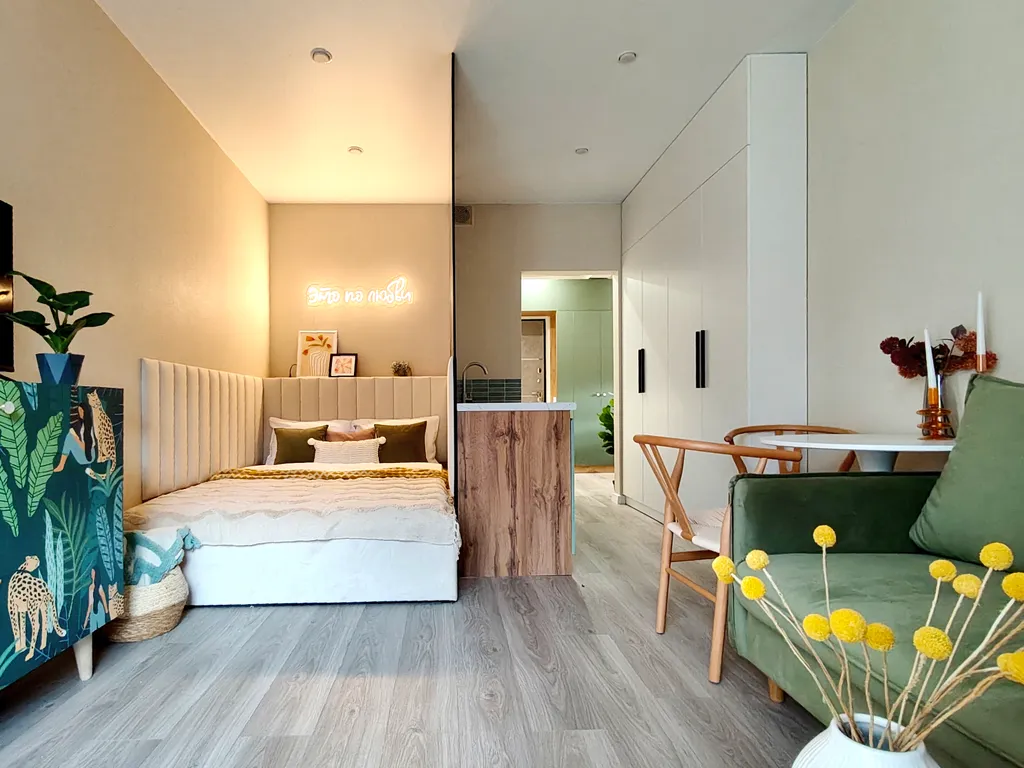 Уютная студия с видом на лес и закат