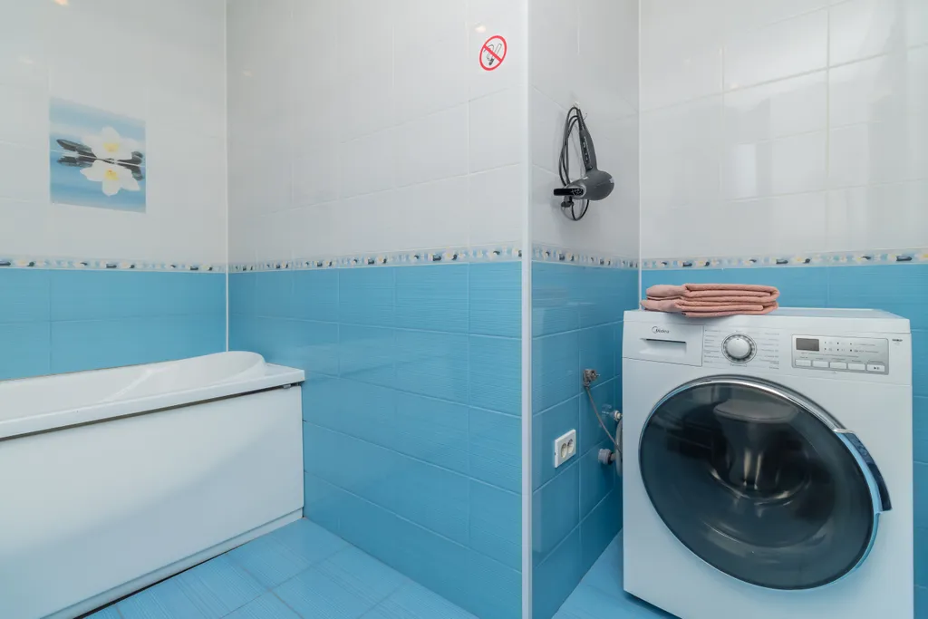 Евродвушка с видом на город