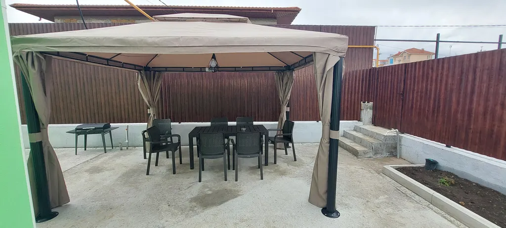 Уютная квартира в двухквартирном доме со своим двором