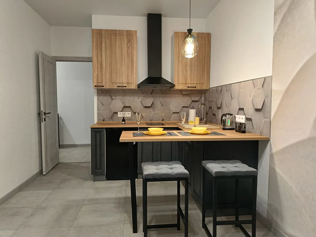 Уютная квартира в новом доме, в центре города