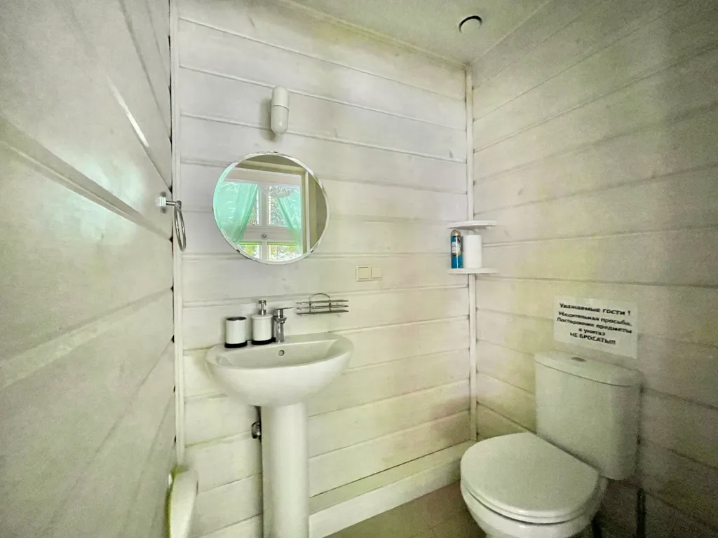 Коттедж с 6 спальнями, сауной и камином