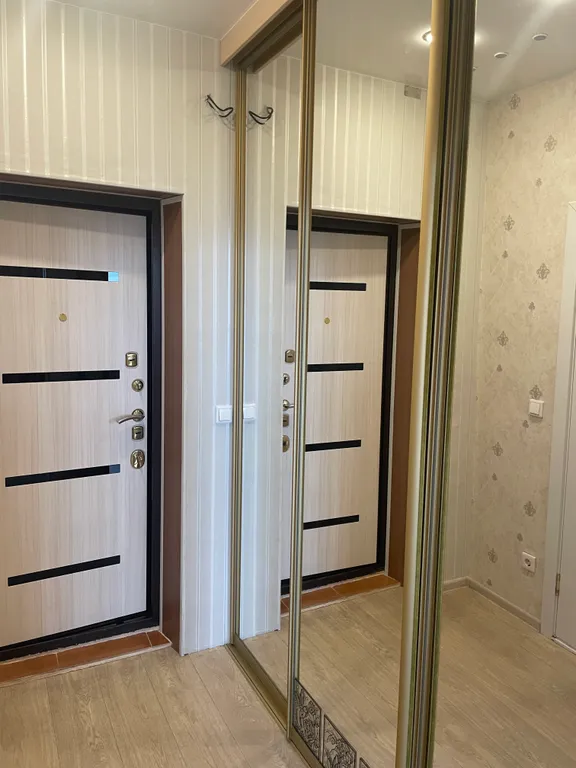 Уютная квартира, рядом Сибирский молл