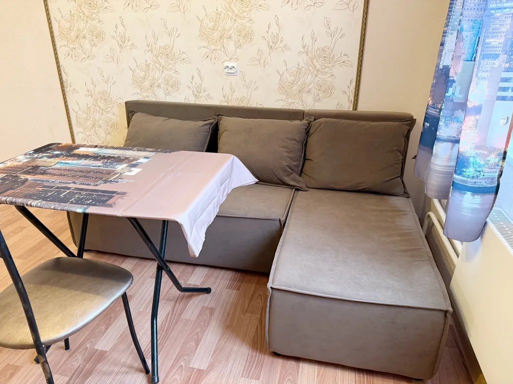 Квартира 1-комнатная Квартира — Колпино