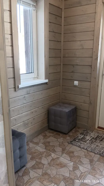 Дом с тремя спальнями с видом на озеро