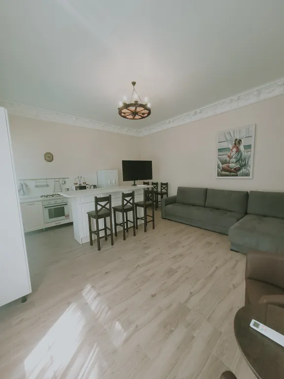 Современная квартира в историческом центре Зеленоградска — аренда посуточно в Зеленоградск