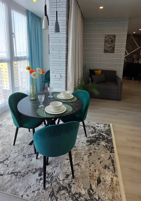 Апартаменты с видом на Амур