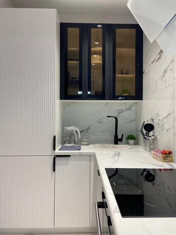 Новая квартира с панорамными окнами в Центральном районе (Глобус, СВУ)