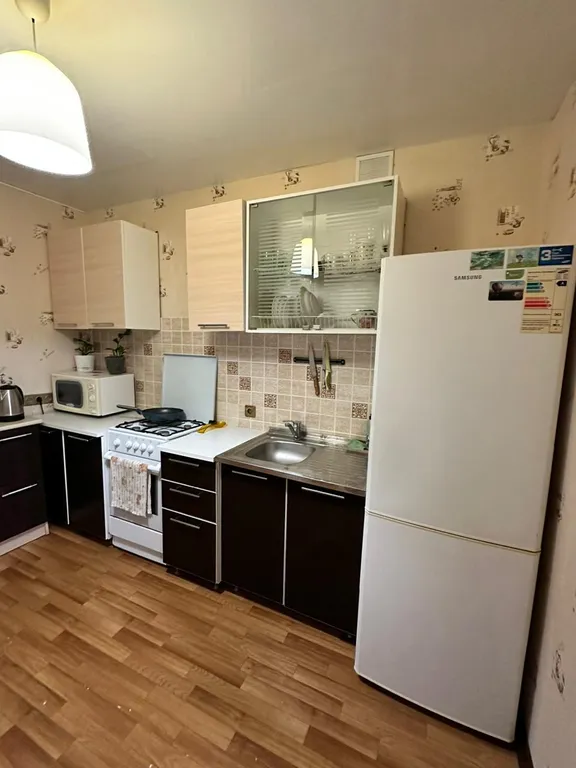 Квартира Квартира в Тракторозаводском районе с видом на Волгу — Волгоград