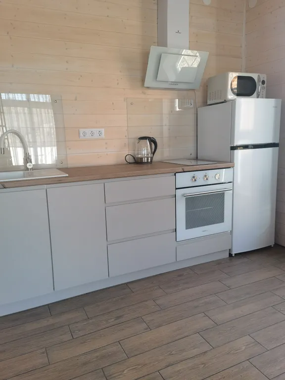 Уютный дом с видом на реку