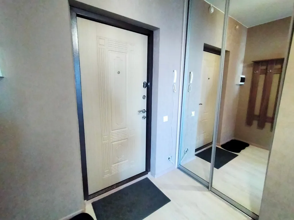 2-комнатная квартира рядом с жд вокзалом