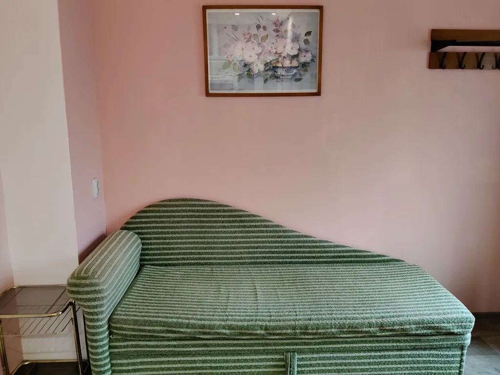 Небольшая уютная квартирка на земле