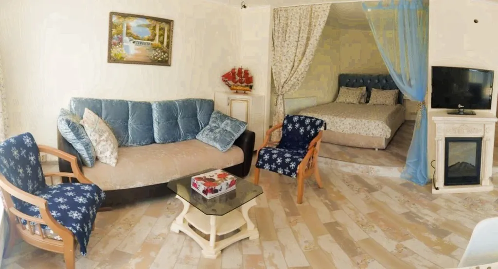 Люкс с видом на море и большим балконом 102