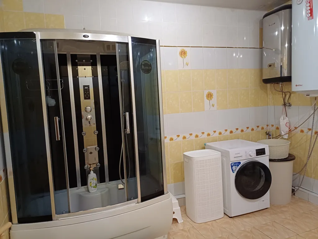 Просторные апартаменты с территорией