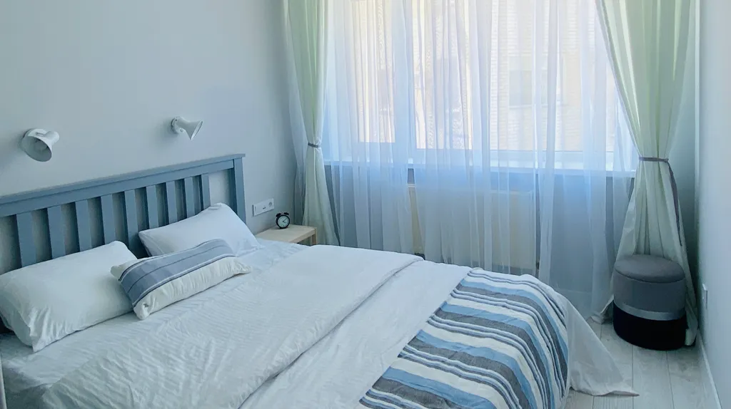 Море через дорогу