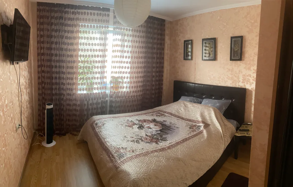 Комфортная чистая квартира с кондиционером и бойлером в Пинске