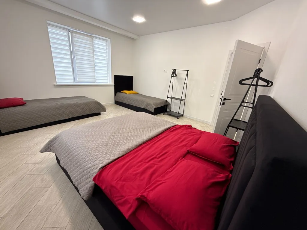 Новый стильный коттедж