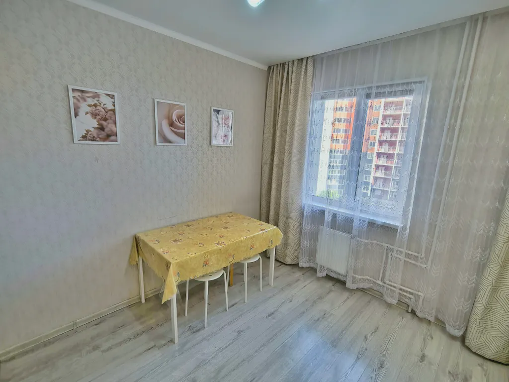 Квартира дл 8 гостей в районе с удобной транспортной развязкой