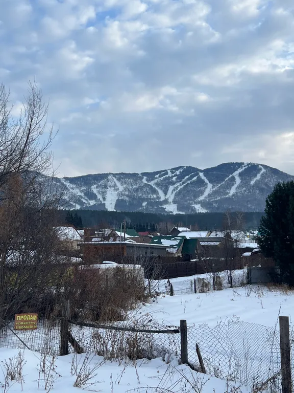 Дом благоустроенный с видом на гору