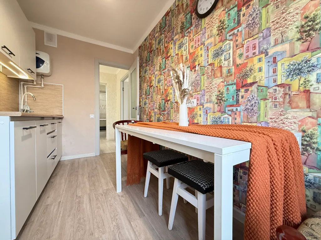 2 комнатная квартира пляж в 5 минутах езды. Парк Победы, Херсонес