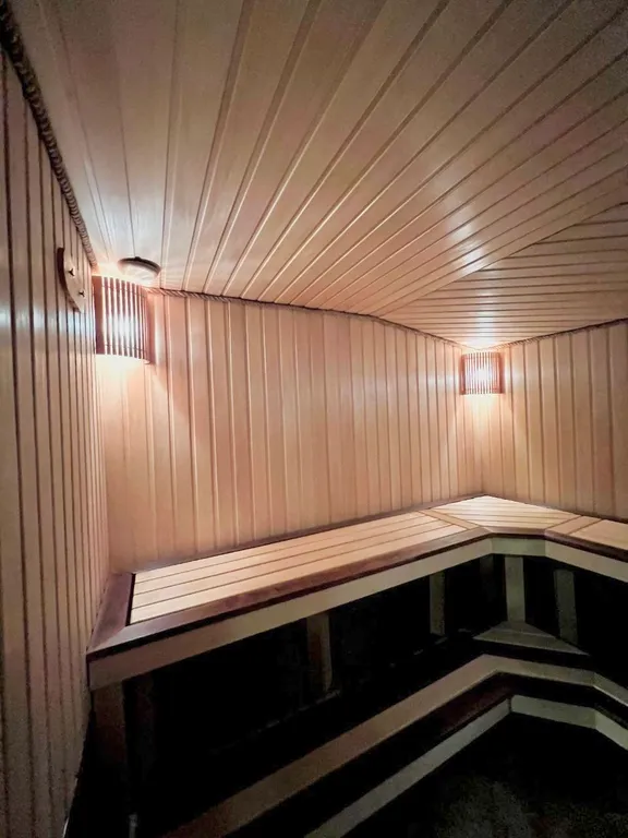 Апартаменты с баней в Минске. У Ромена