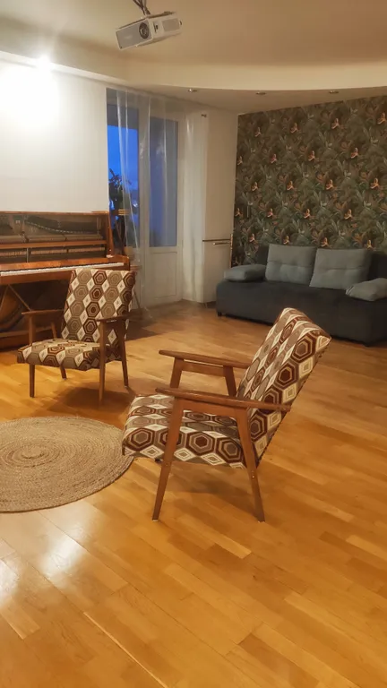 Апартамент с джакузи и домашним кинотеатром