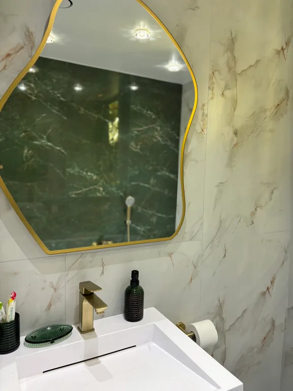 Теплая, светлая, красивая квартира.