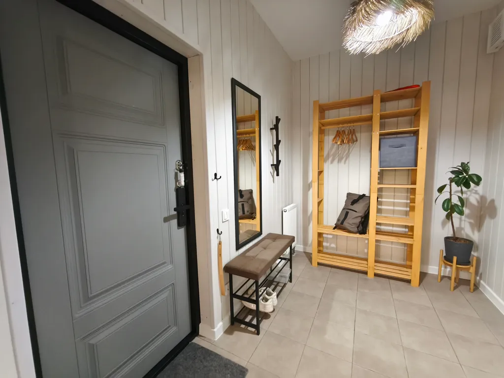 Skandi рыбка загородный дом у пруда в Подмосковье