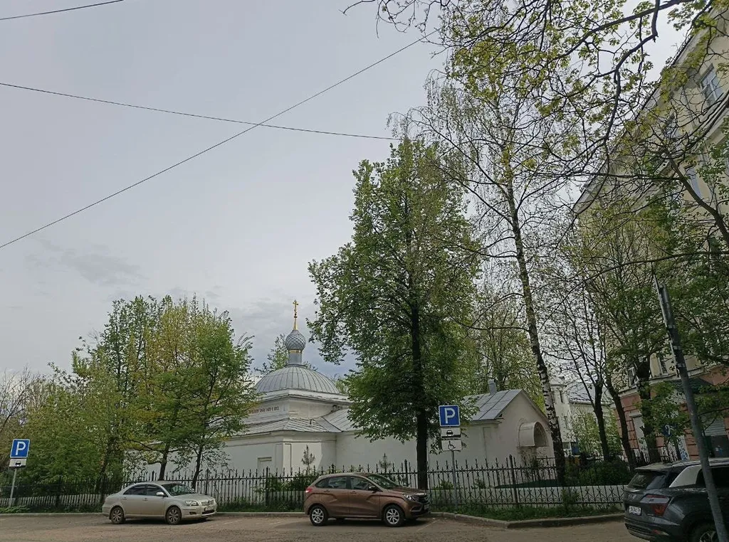 Квартира Квартира Просторная двухкомнатная сталинка в районе Волжской набережной — Ярославль