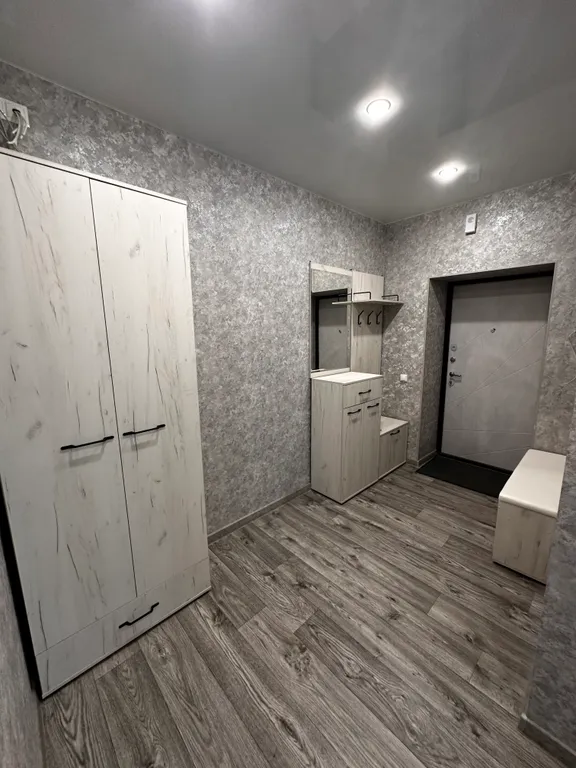 Квартира с евроремонтом в новом доме в центре города