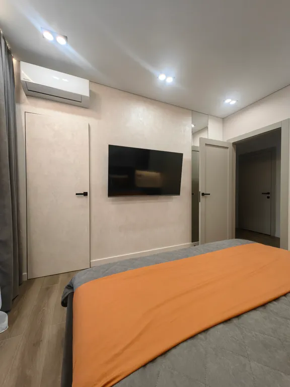 Шикарная, квартира с дизайнерским ремонтом