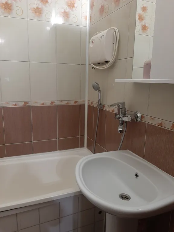 Уютная квартира с хорошим расположением