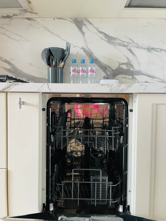 Двухкомнатная квартира рядом с морем