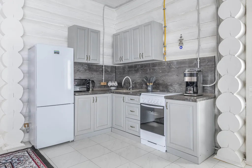 Коттедж Новый уютный гостевой дом из кедра Стамбул на Веле — Кикино