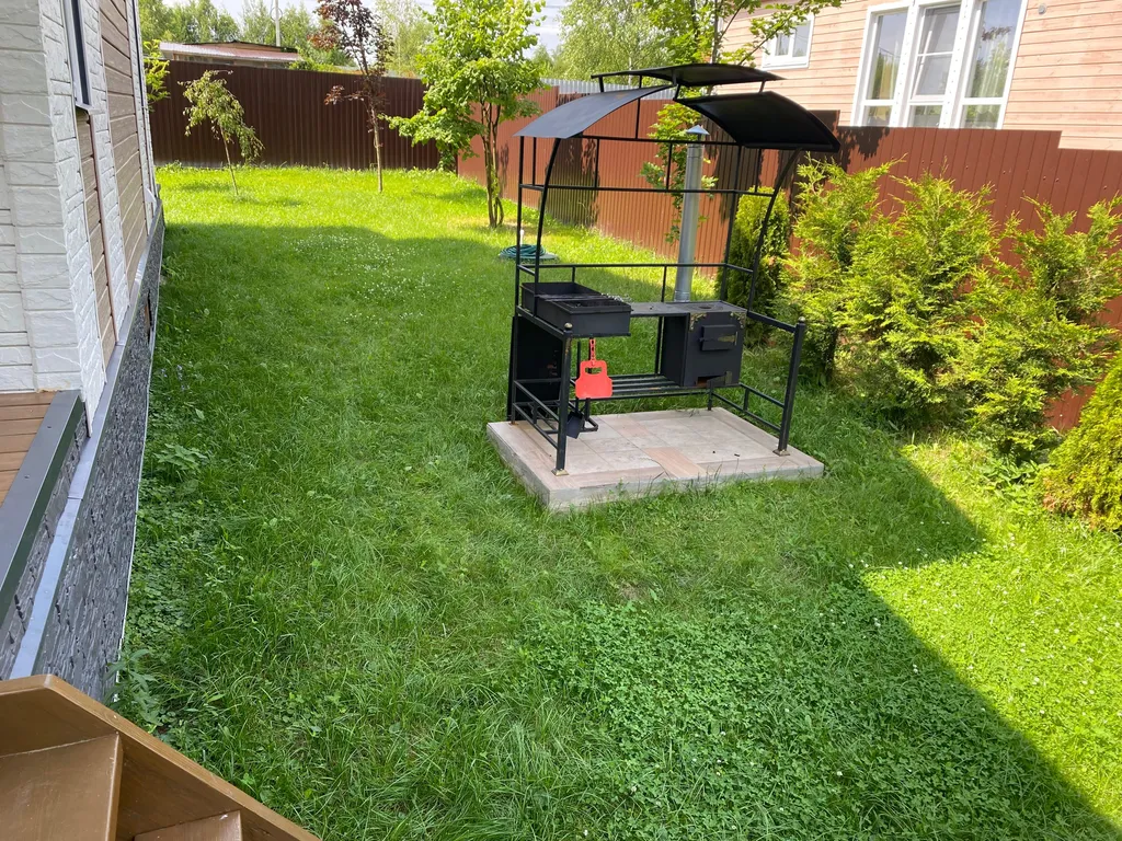 Коттедж Перламутр с сауной и 4 спальнями