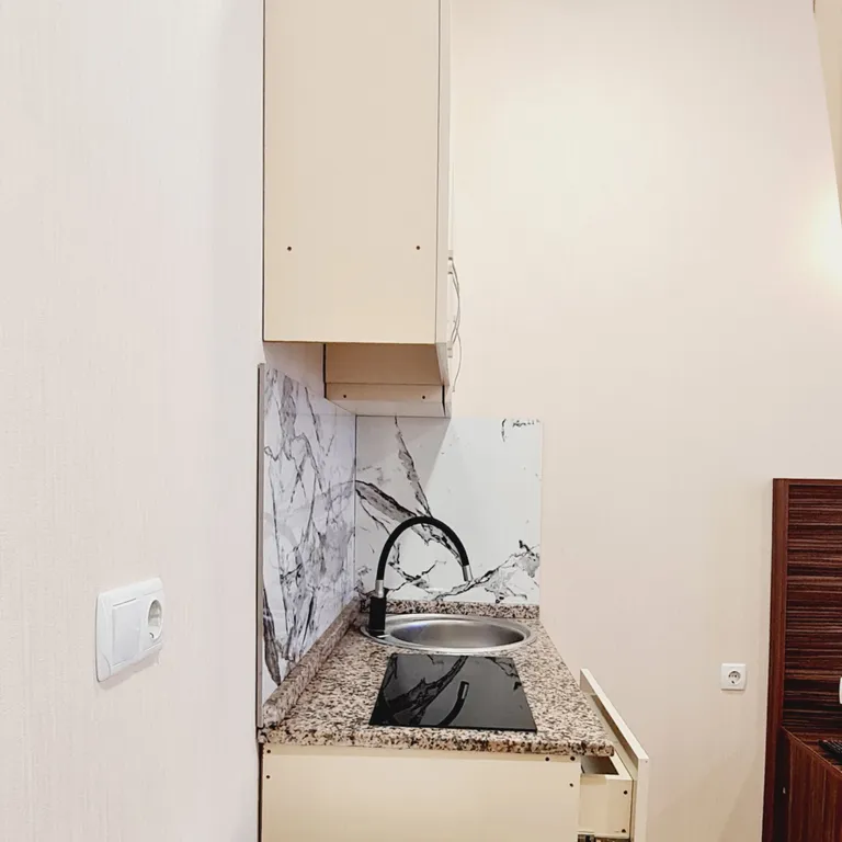 Студия с видом на море