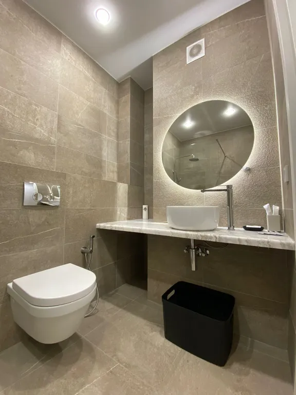 Апартаменты с бассейном на берегу моря