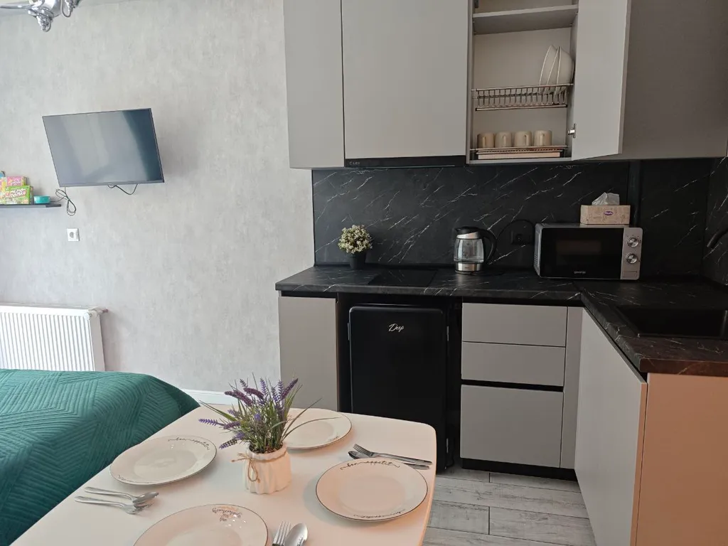 Студия в малоэтажном ЖК Агой Монако 18